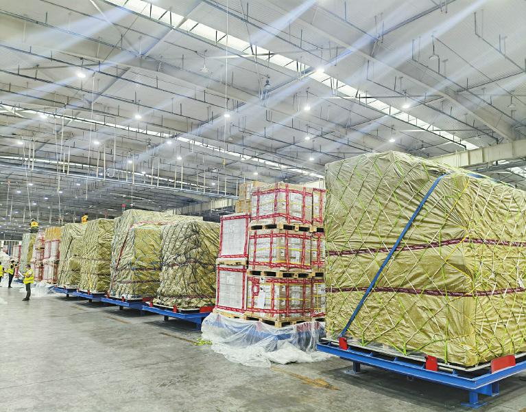 1664162081444224.jpg 33.jpg